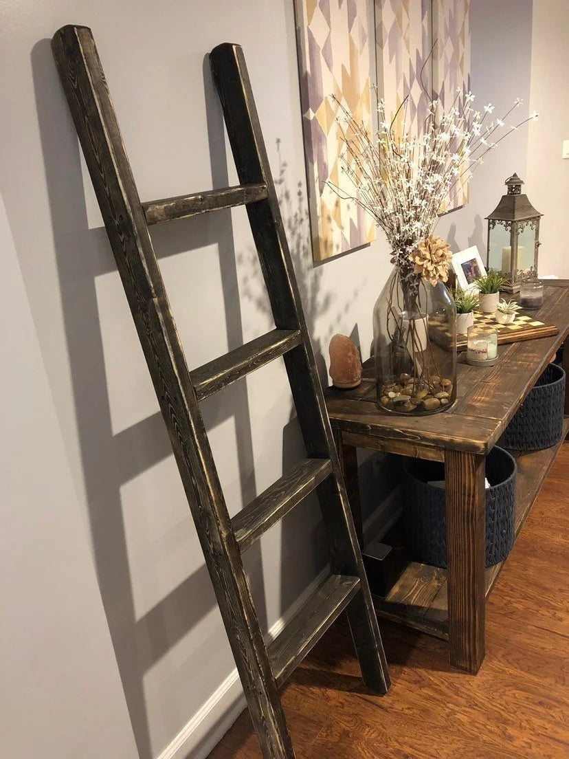 Rustic Blanket Ladder